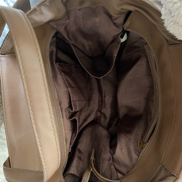 Marc Jacobs Baby/Nappy bag with crossbody strap - Picture 2 of 6